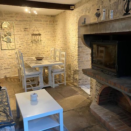 Charmante Maison En Pierres Precy-le-Sec 외부 사진