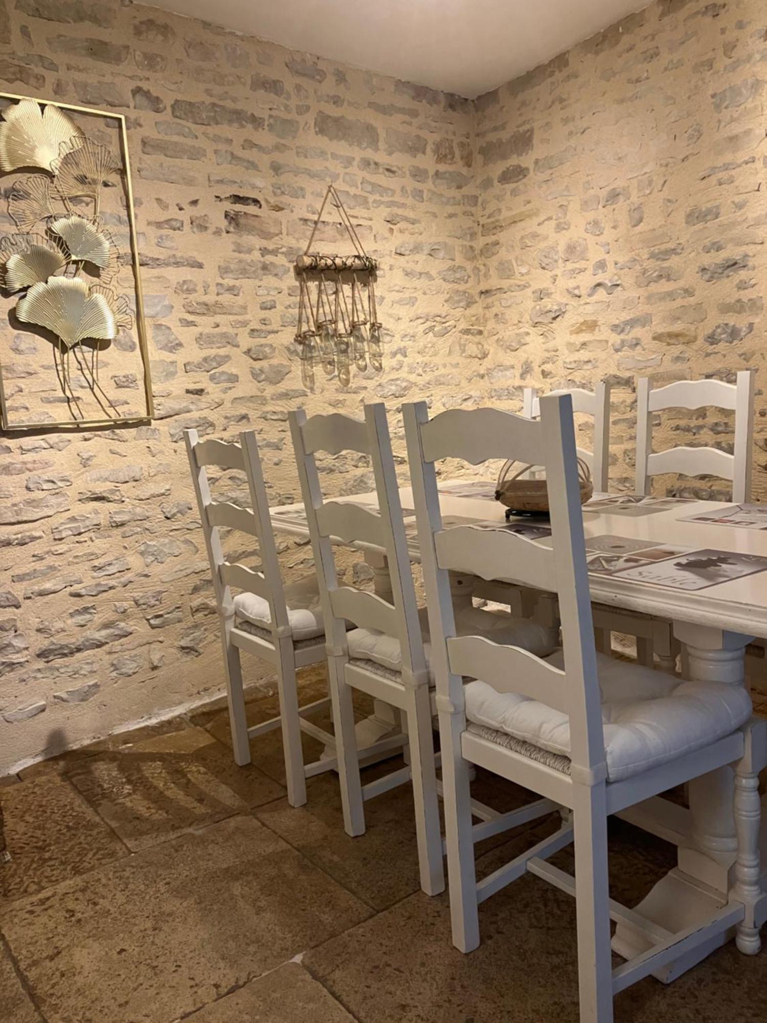 Charmante Maison En Pierres Precy-le-Sec 외부 사진